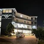 Hotel Verzaci