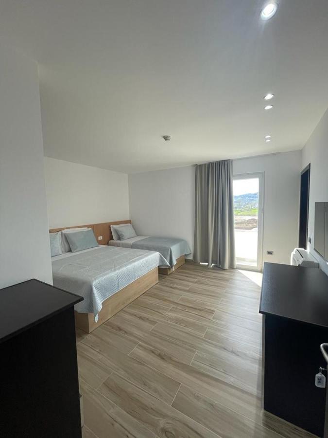 Verzaci Hotel