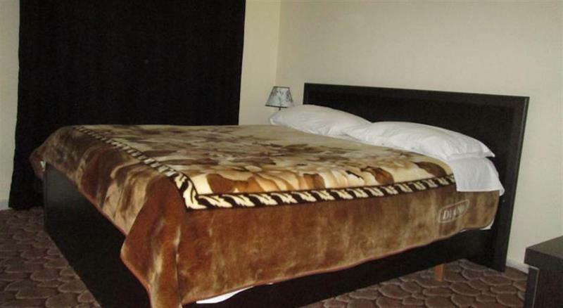 Verzaci Hotel Rinas